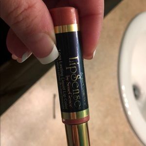 Lip sense “Aussie rose”
